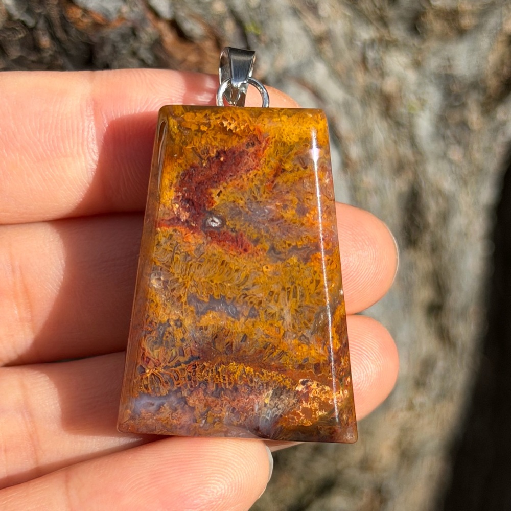 Stainless steel autumn color scenery‎ coral jade pendant 0908